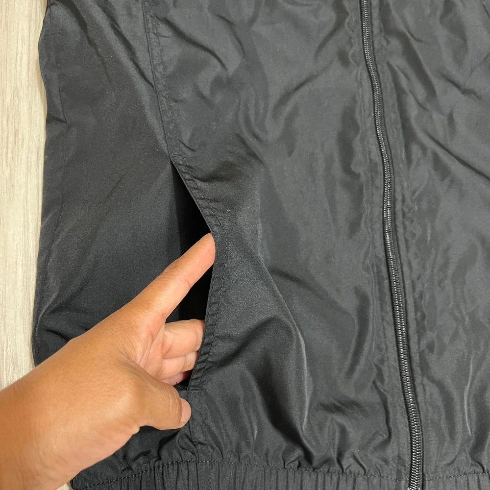 Champion Boys Windbreaker Jacket Medium M 8-10 Black White All Over Print Zip